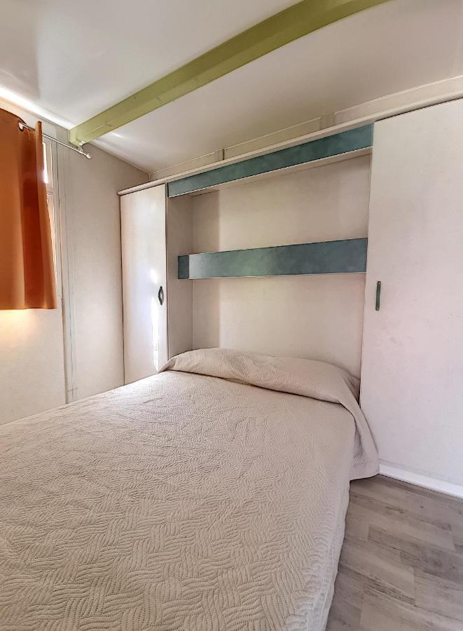 Avignon, joli chalet en campagne très proche de la ville Extérieur photo